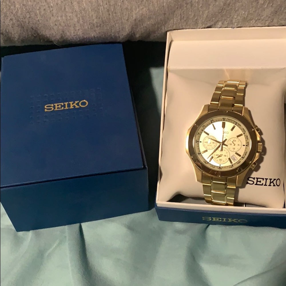 NWT, Seiko Men’s Gold Watch!